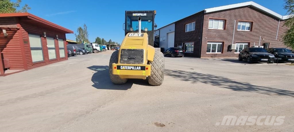 CAT CS 533 Ühe trumliga rullid