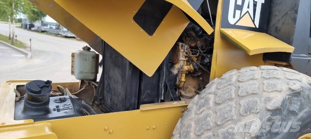 CAT CS 533 Ühe trumliga rullid