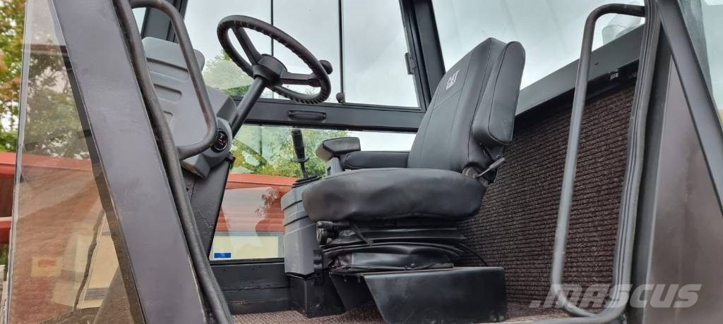 CAT CS 533 Ühe trumliga rullid