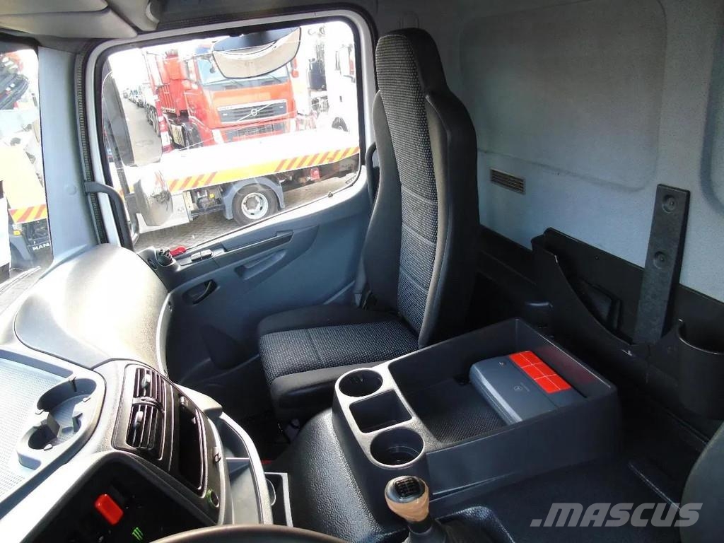 Mercedes-Benz Axor 1829 + euro 5 + lift + manual Pressukapelli kuorma-autot
