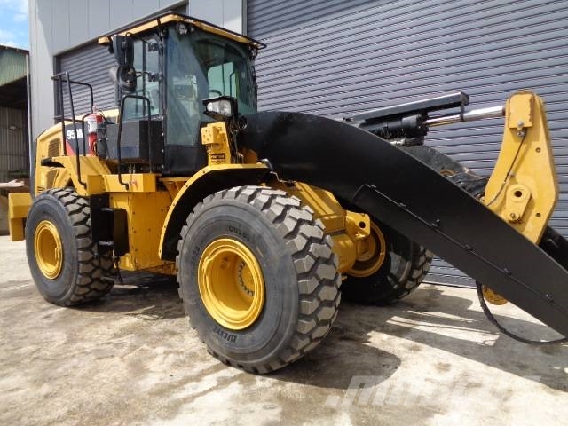 CAT 950M HL Kolové nakladače