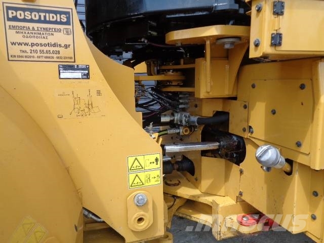 CAT 950M HL Kolové nakladače