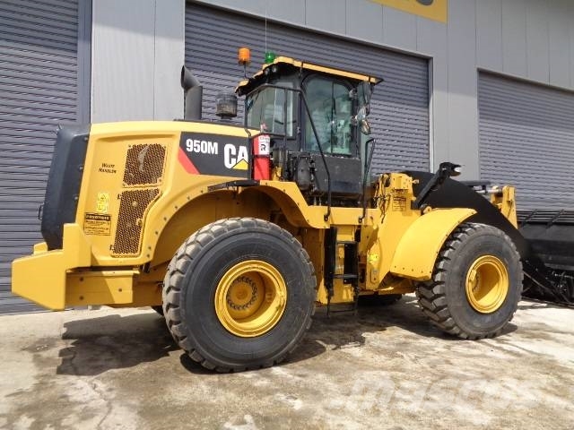 CAT 950M HL Kolové nakladače