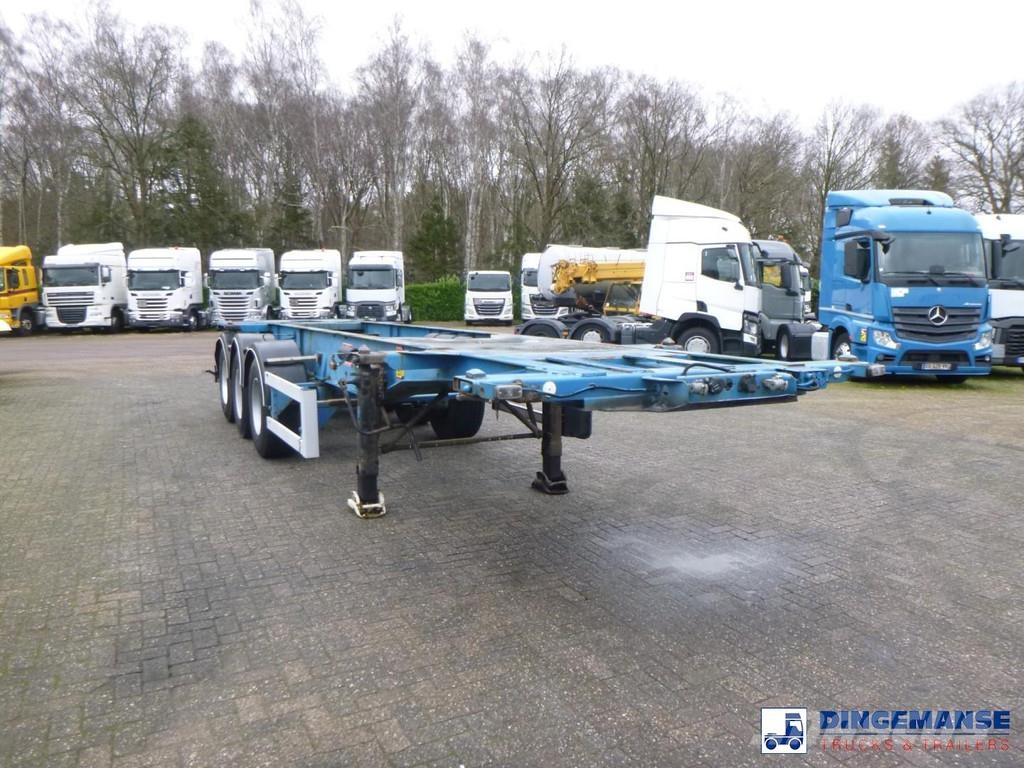 Fruehauf 3-axle container chassis 20, 30 ft Containerauflieger