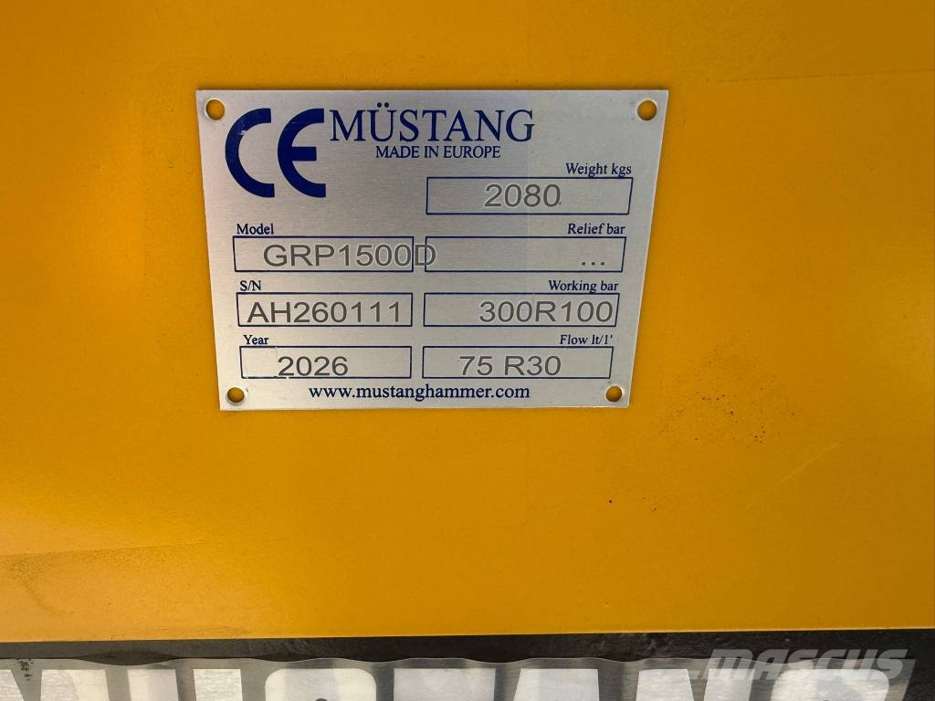 Mustang GRP 1500 خطاطيف