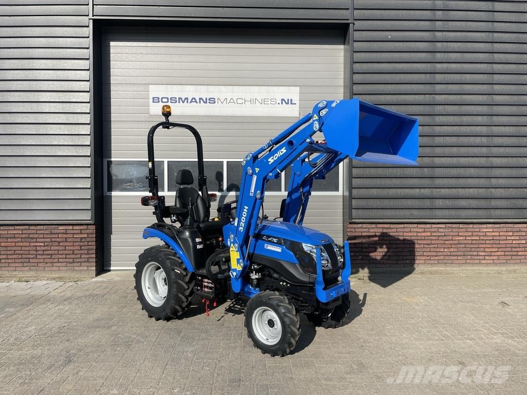 Solis 26 HST minitractor met voorlader / frontlader NIEU Traktoren