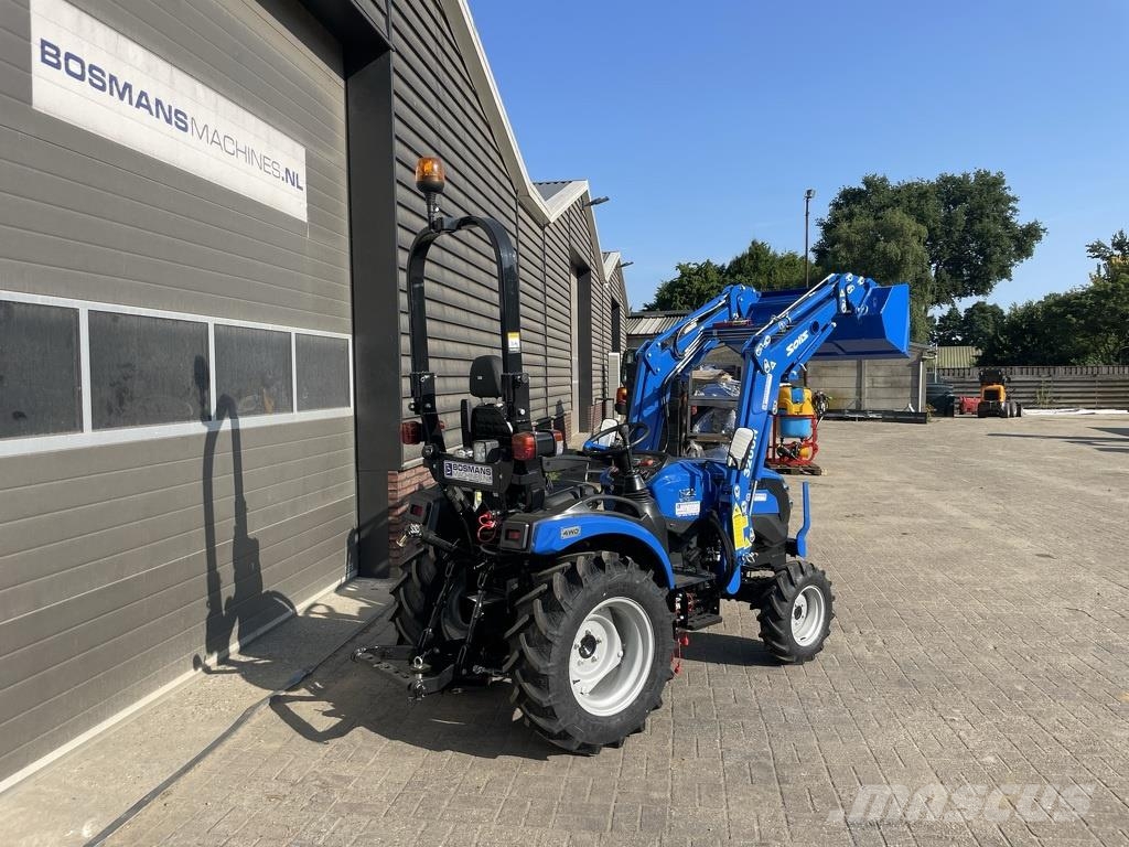 Solis 26 HST minitractor met voorlader / frontlader NIEU Traktoren