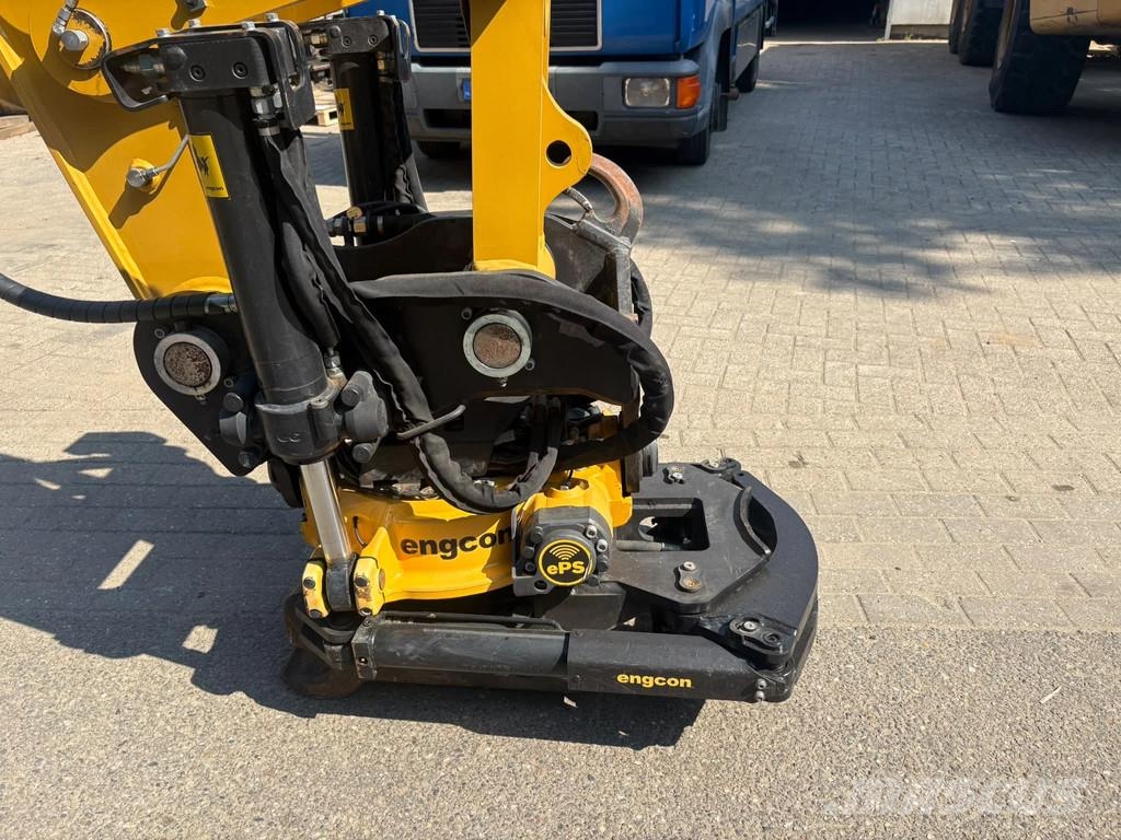 CAT M317 Next gen حفارات بعجل