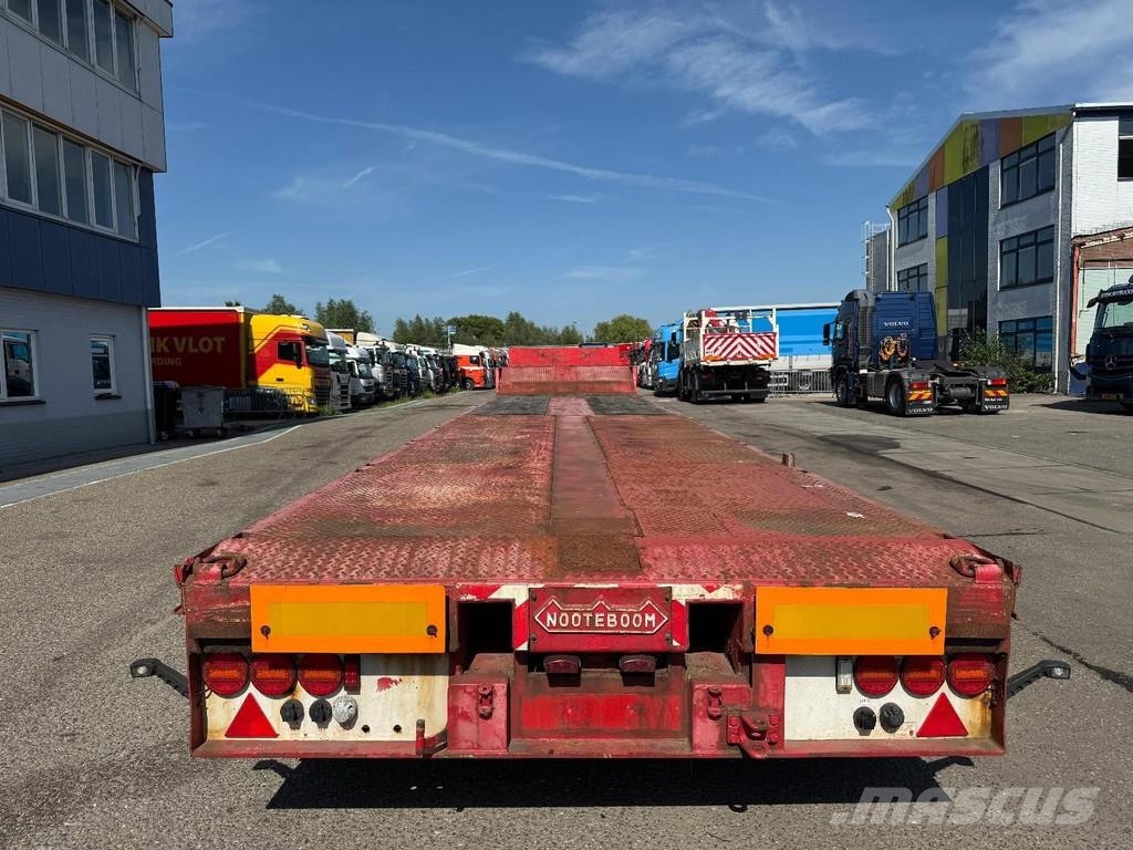 Nooteboom MCO-58-04 / 69 Ton / 33,3m Total / Forced Steering Låg lastande semi trailer