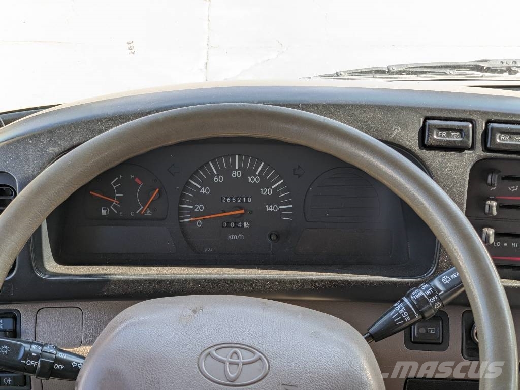 Toyota Coaster Bus Микроавтобусы
