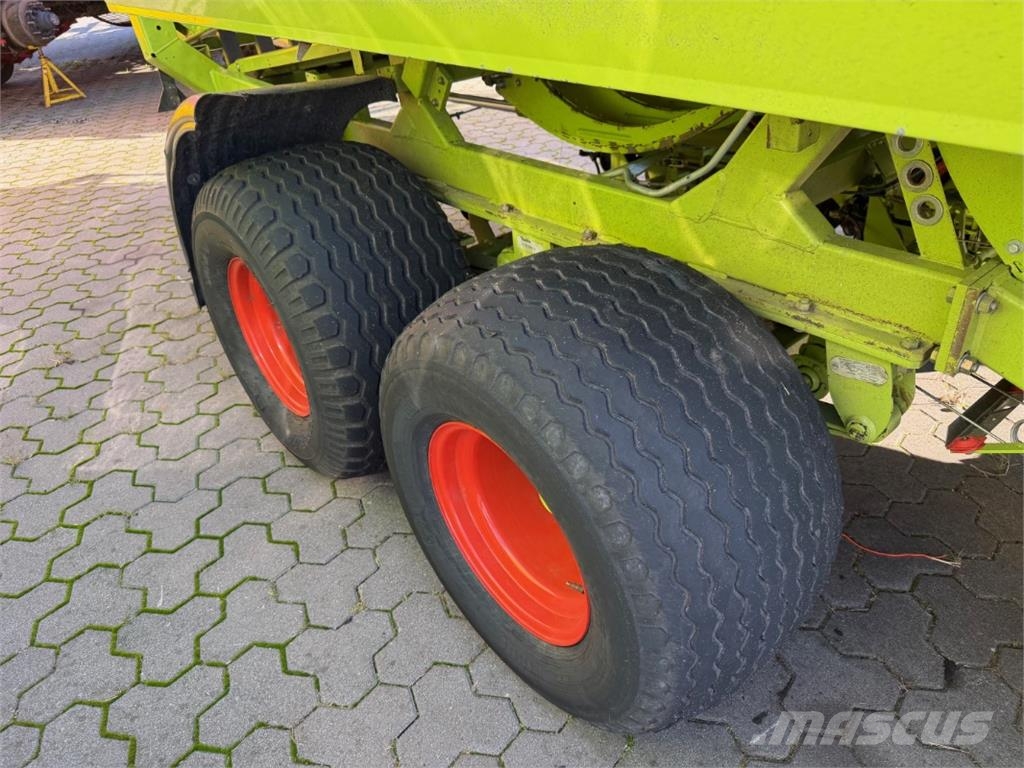 CLAAS Quadrant 2200 Fine Cut Quaderpressen