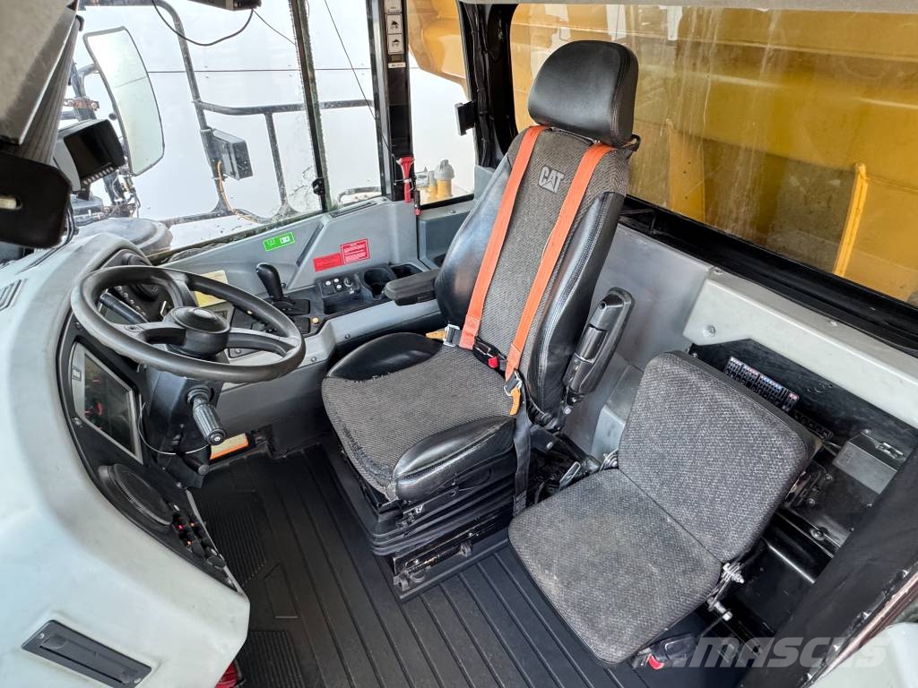 CAT 772G - Automatic Greasing / Body Heating Nehézdömper