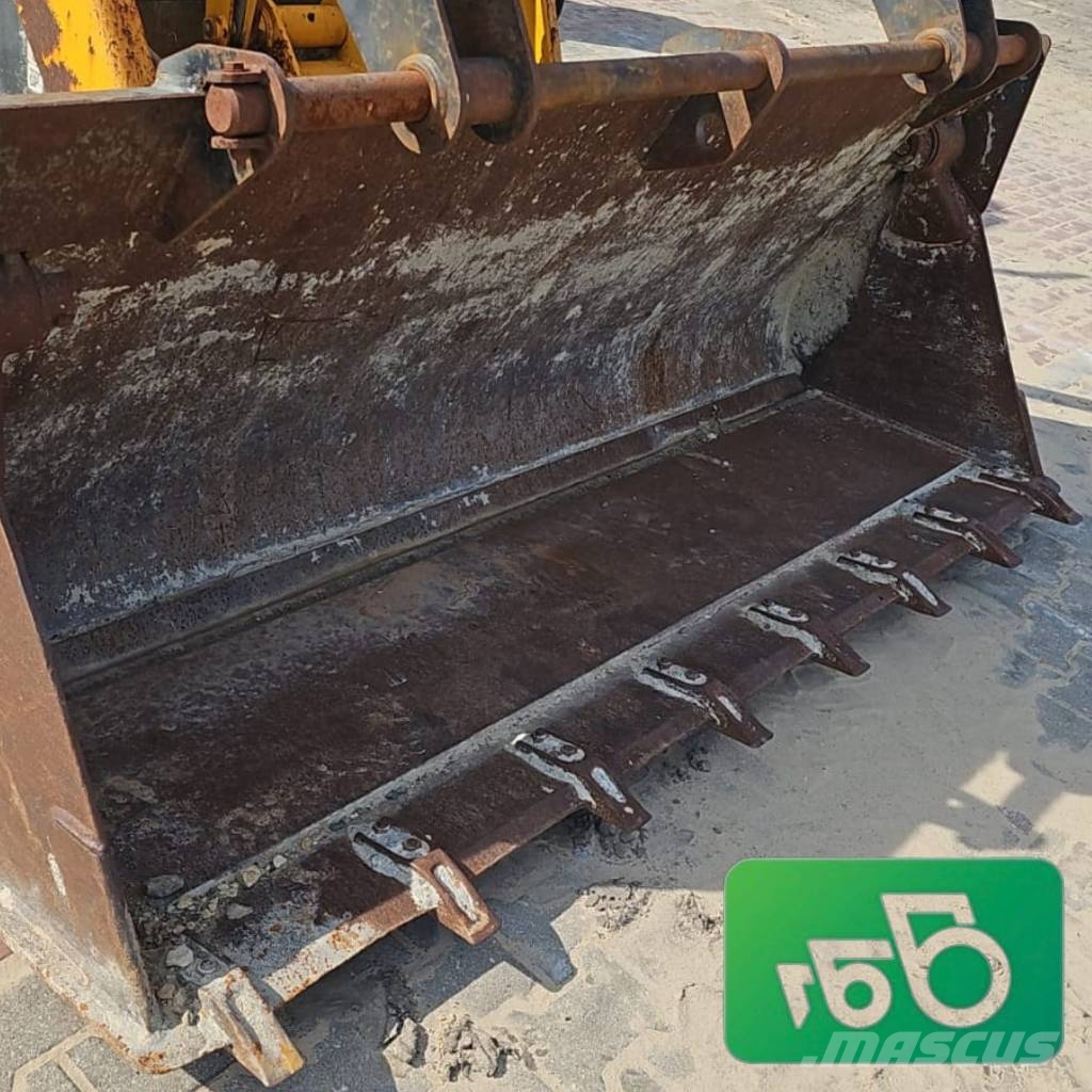 Fermec 760 (2000r.) Parts Chassis en ophanging