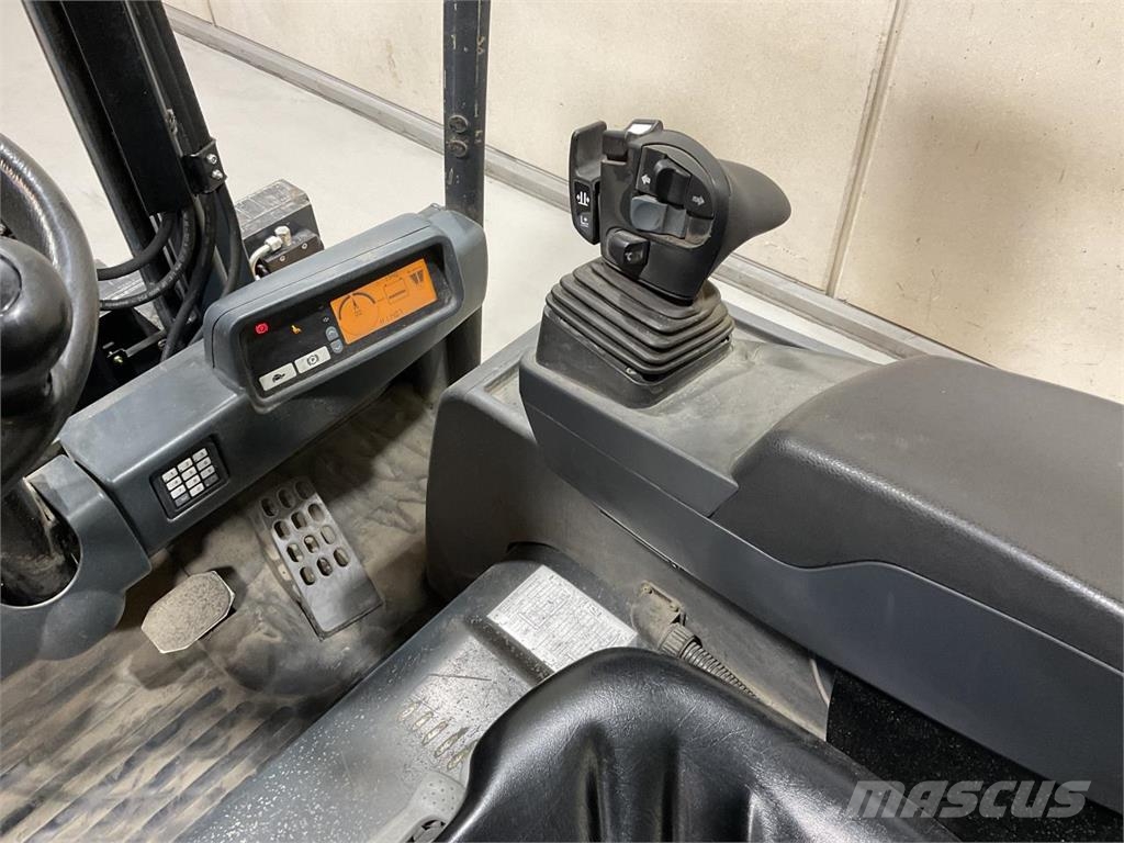 Jungheinrich EFG 218 SP 300ZZ Электропогрузчики