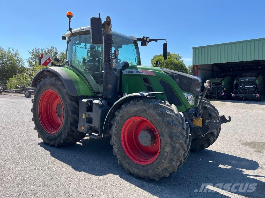 Fendt 724 VARIO PROFI + Трактори
