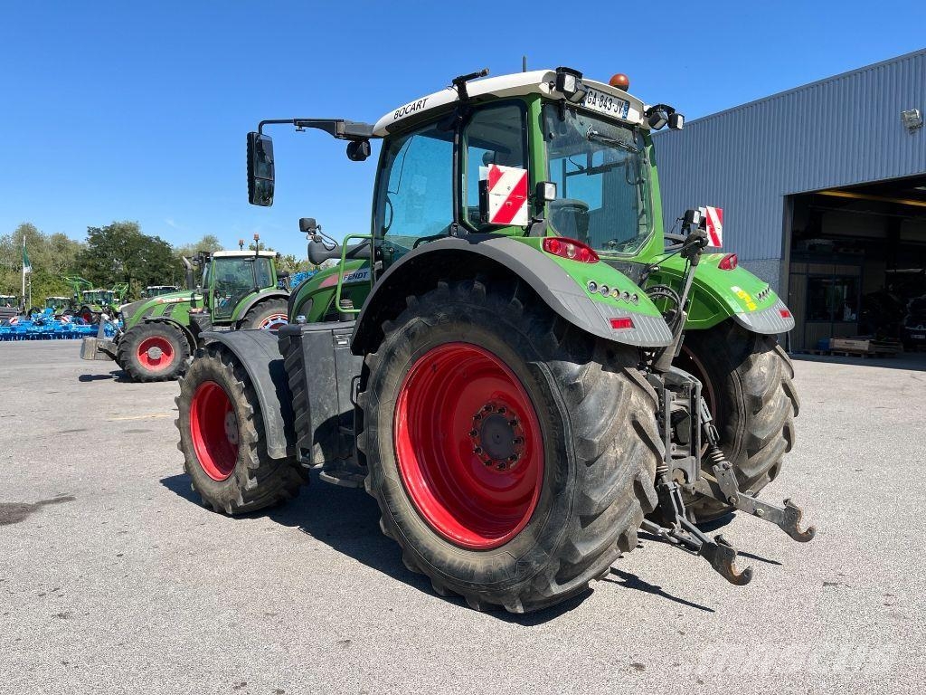 Fendt 724 VARIO PROFI + Trattori
