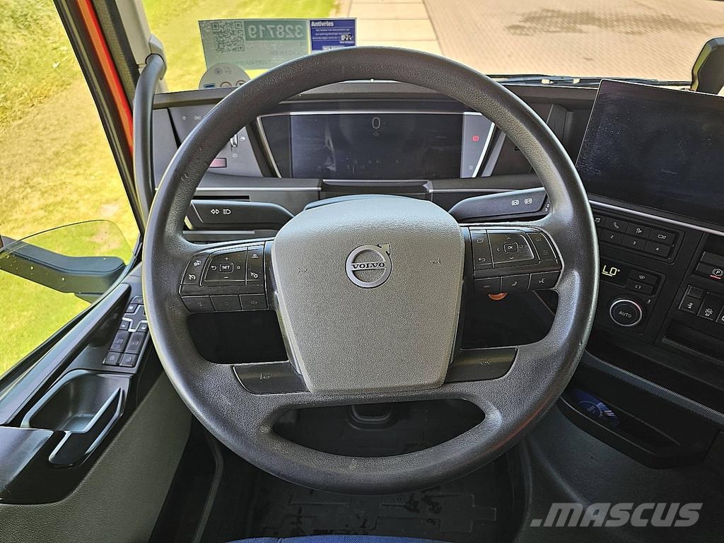 Volvo FH 500 Globetrotter Tractor Units