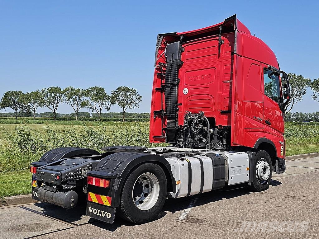 Volvo FH 500 Globetrotter Tractor Units