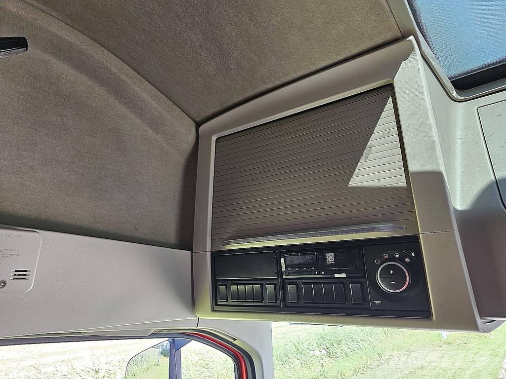 Volvo FH 500 Globetrotter Tractor Units