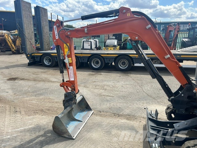 Hitachi ZX 17 U-6 Miniexcavadoras
