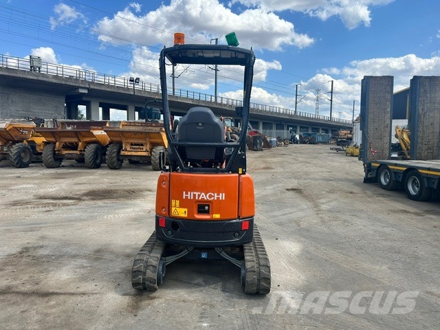 Hitachi ZX 17 U-6 Miniexcavadoras