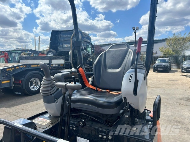 Hitachi ZX 17 U-6 Miniexcavadoras