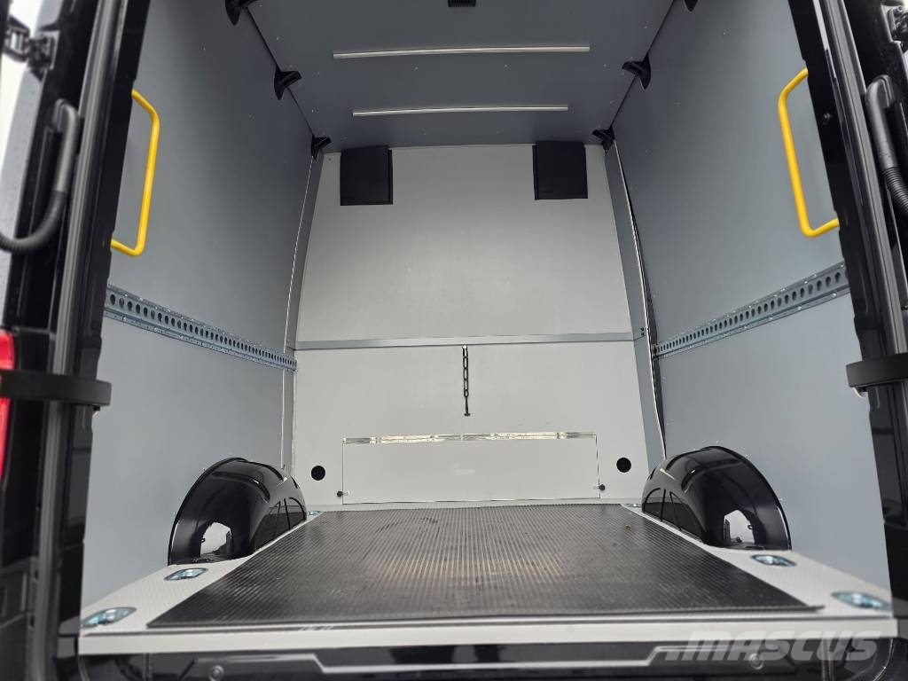 MAN TGE 4.180 4x4 3640 jatko-ohjaamo Panel vans