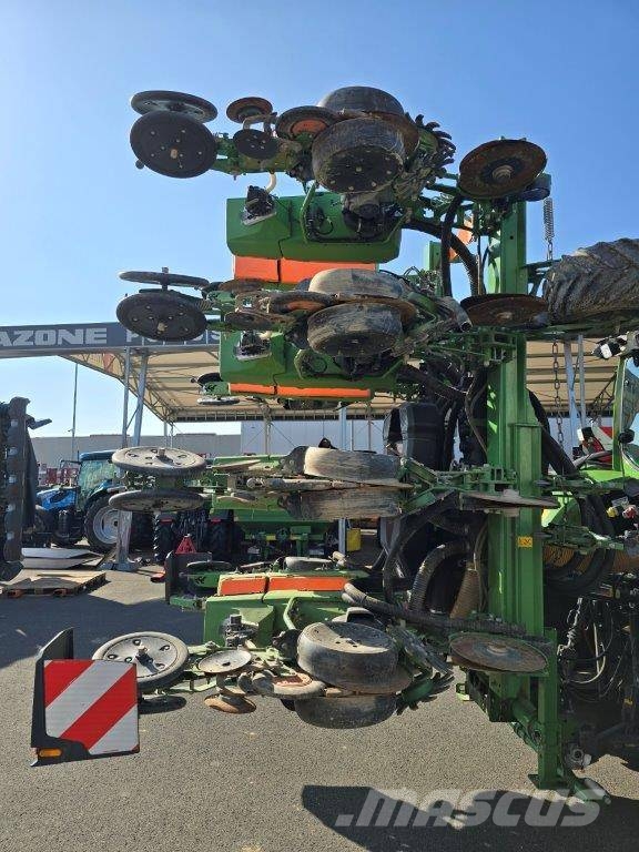 Amazone Precea 6000-2FCC Super + FTender 2200-C Präzisionssaatmaschinen