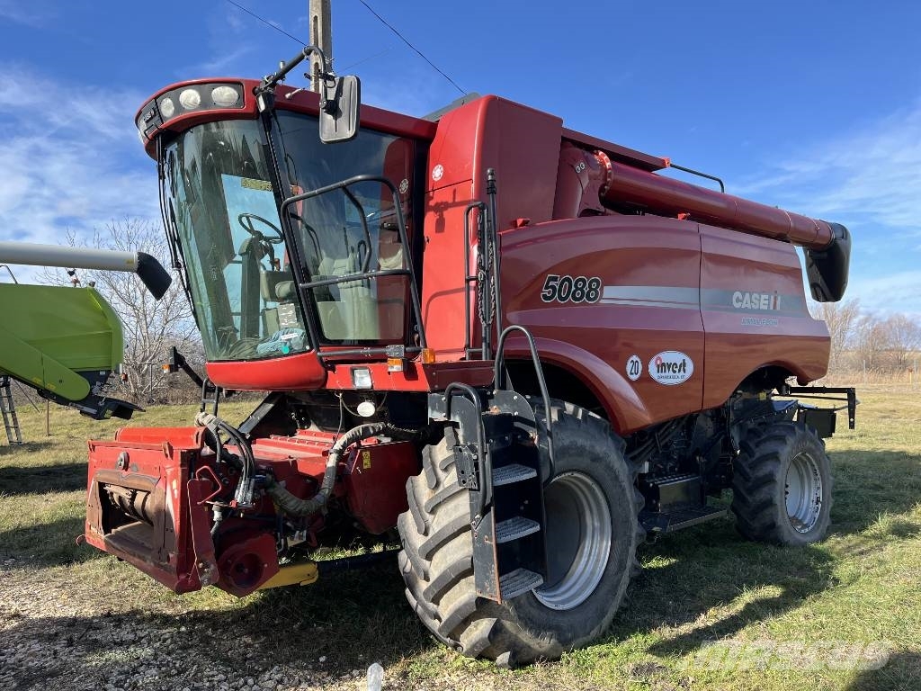 Case IH AF5088 Зернозбиральні комбайни
