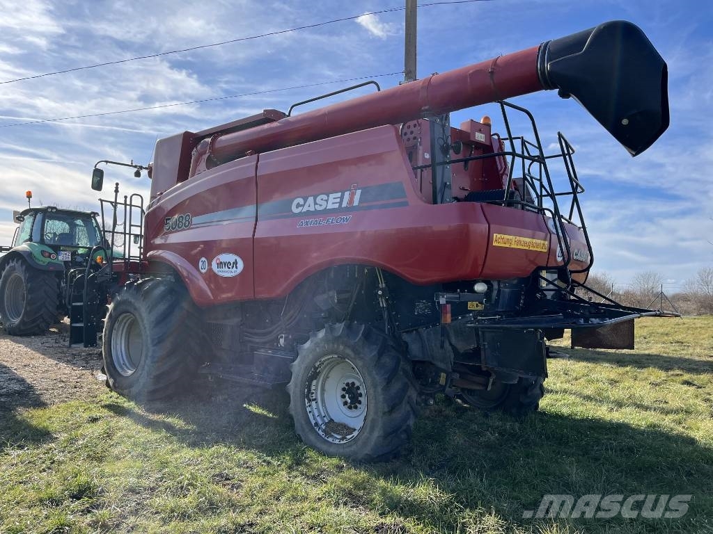 Case IH AF5088 Зернозбиральні комбайни