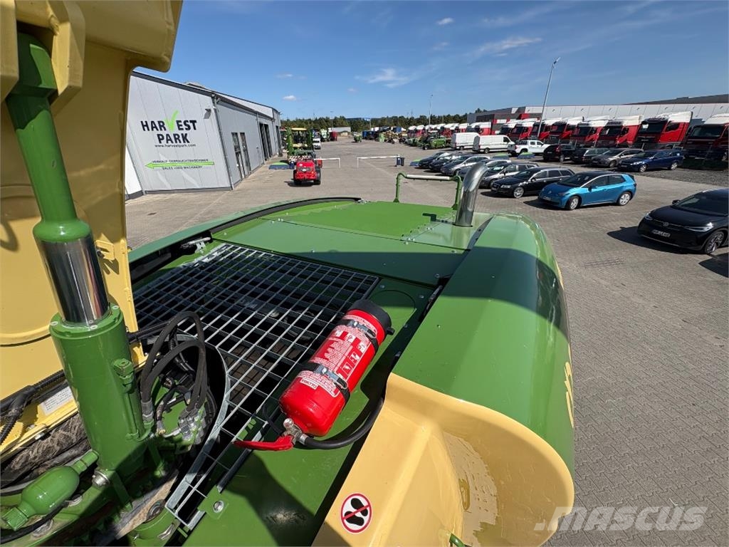 Krone BiG X 630 *Aktionspreis*Nur 258 Trommelstunden* Zāles smalcinātāji