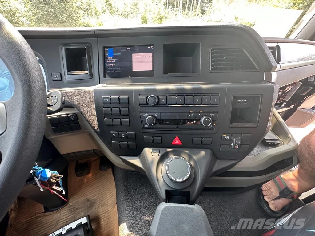 MAN TGS 33.440 MAN TGS 33.440 6x4 /3-Seiten- Kipper / Bañeras basculantes usadas