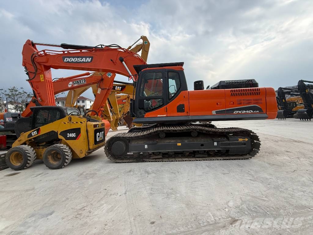Doosan DX 340 LCA Raupenbagger