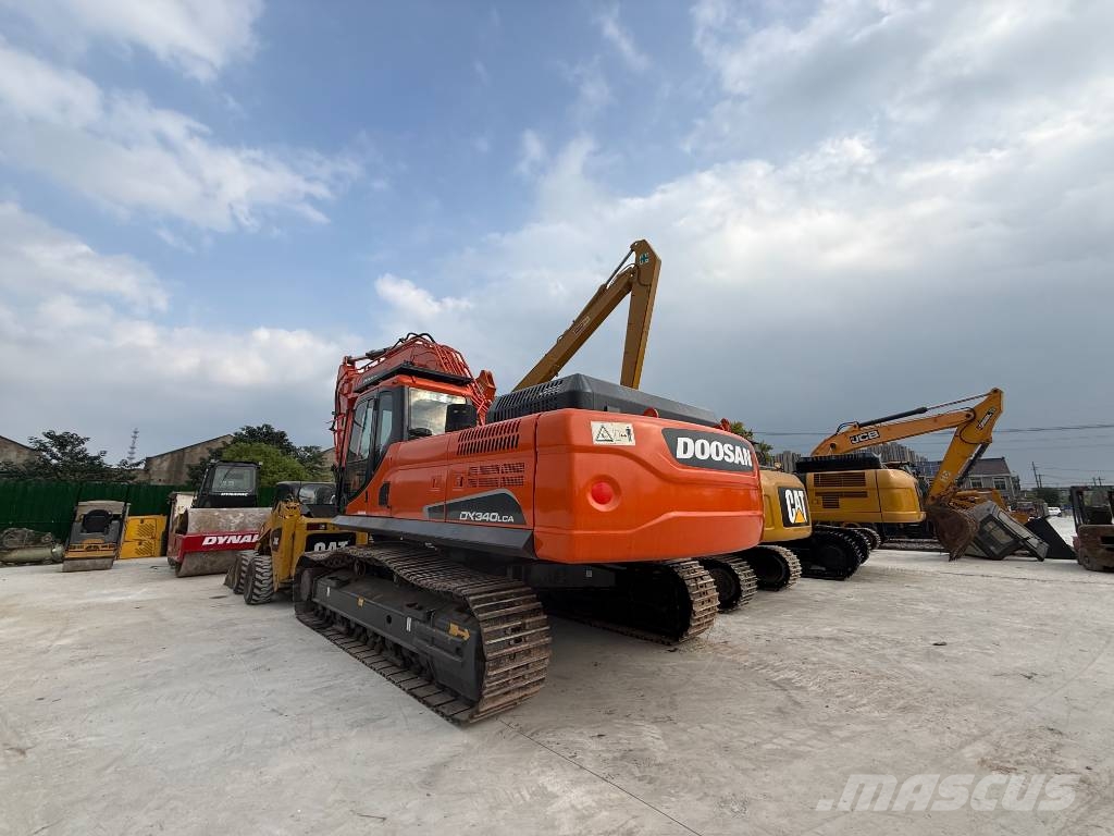 Doosan DX 340 LCA Raupenbagger