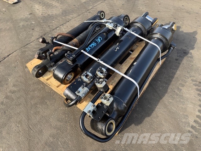 CAT 966 X HYDRAULIC CYLINDER COMPLET Гідравліка