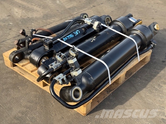CAT 966 X HYDRAULIC CYLINDER COMPLET Гідравліка