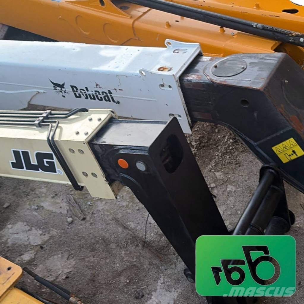 JLG 2505 H Complete arm, mast, and boom assembly الشاسيه والتعليق