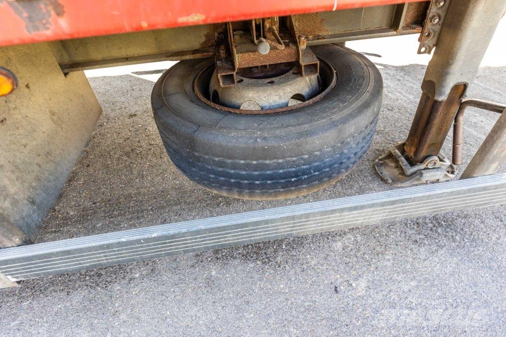 Lecitrailer CUELLO CISNE 3E-RD+DOUBLE ETAGE+DHOLLANDIA 2TON Semirremolques con caja de lona