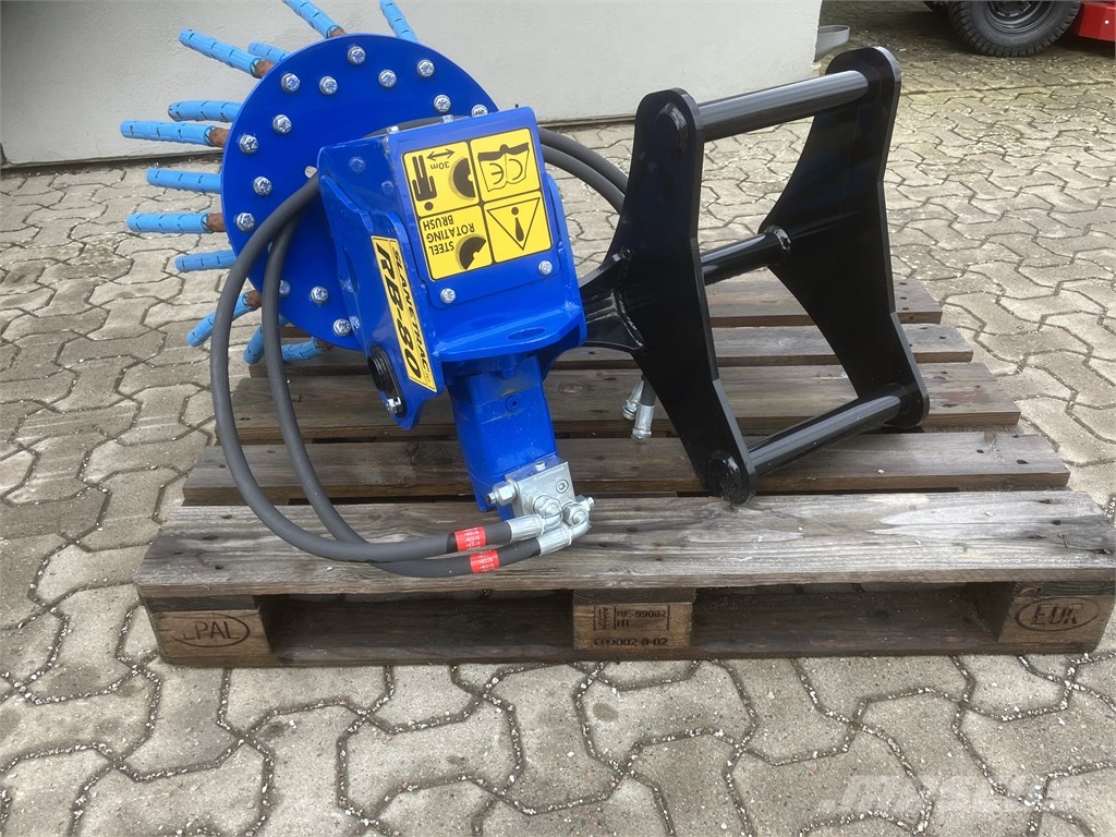 Slanetrac RB80 Ogräsborste Osprzęt do ciągników kompaktowych