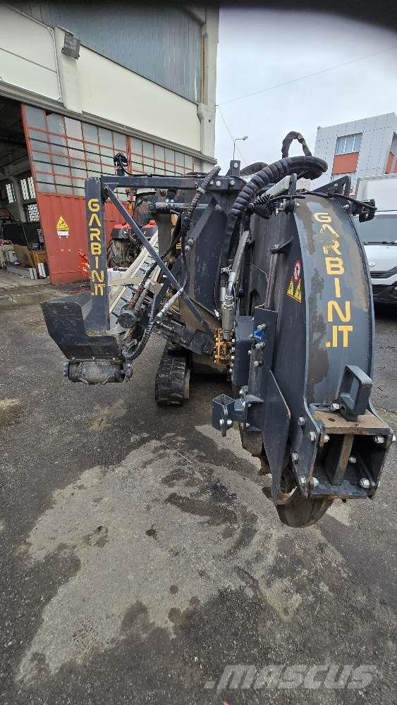 Garbin FIBER 540 N.1 NASTRO DI CARICO GARBIN MOD.540 FIBE Spesialtilpassede gravemaskiner