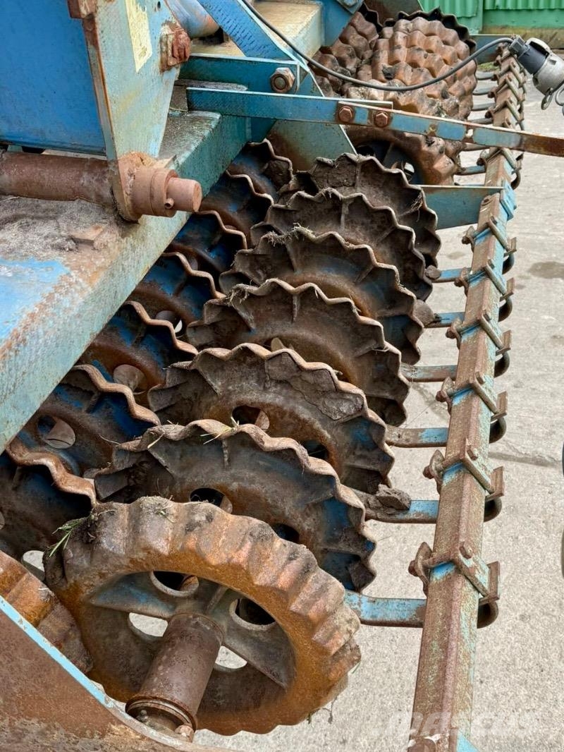 Rabe Königsadler KS 54/660 - doppelte Polygon-Walze Erpici a dischi