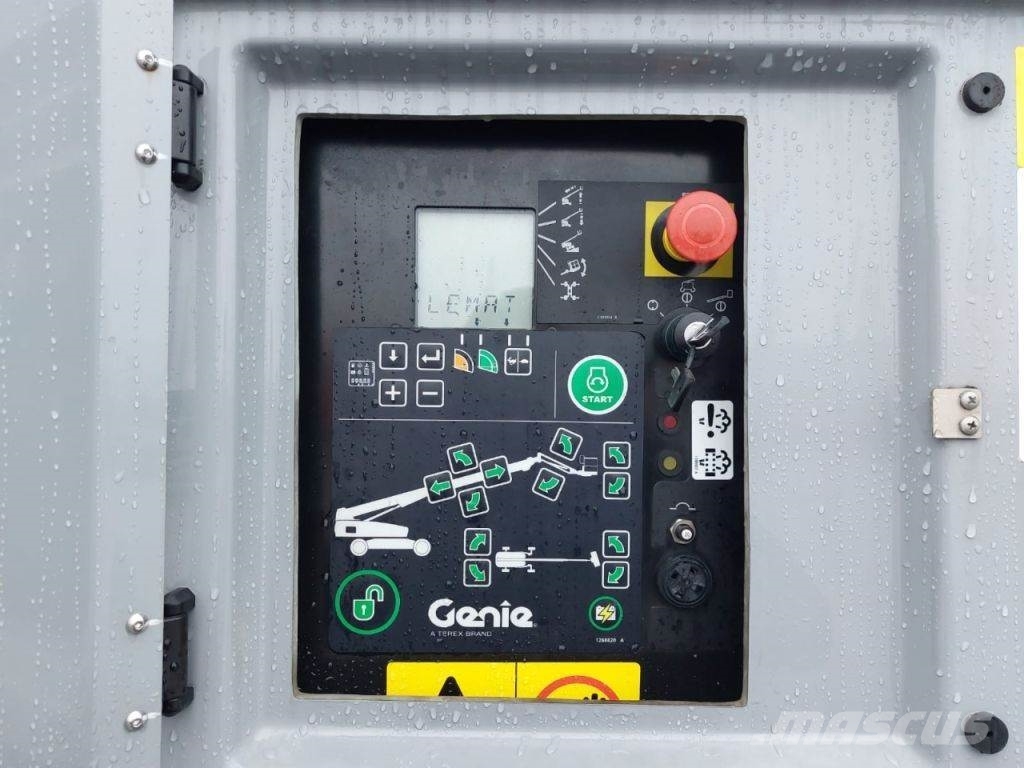 Genie SX-105 XC Telescopic boom lifts
