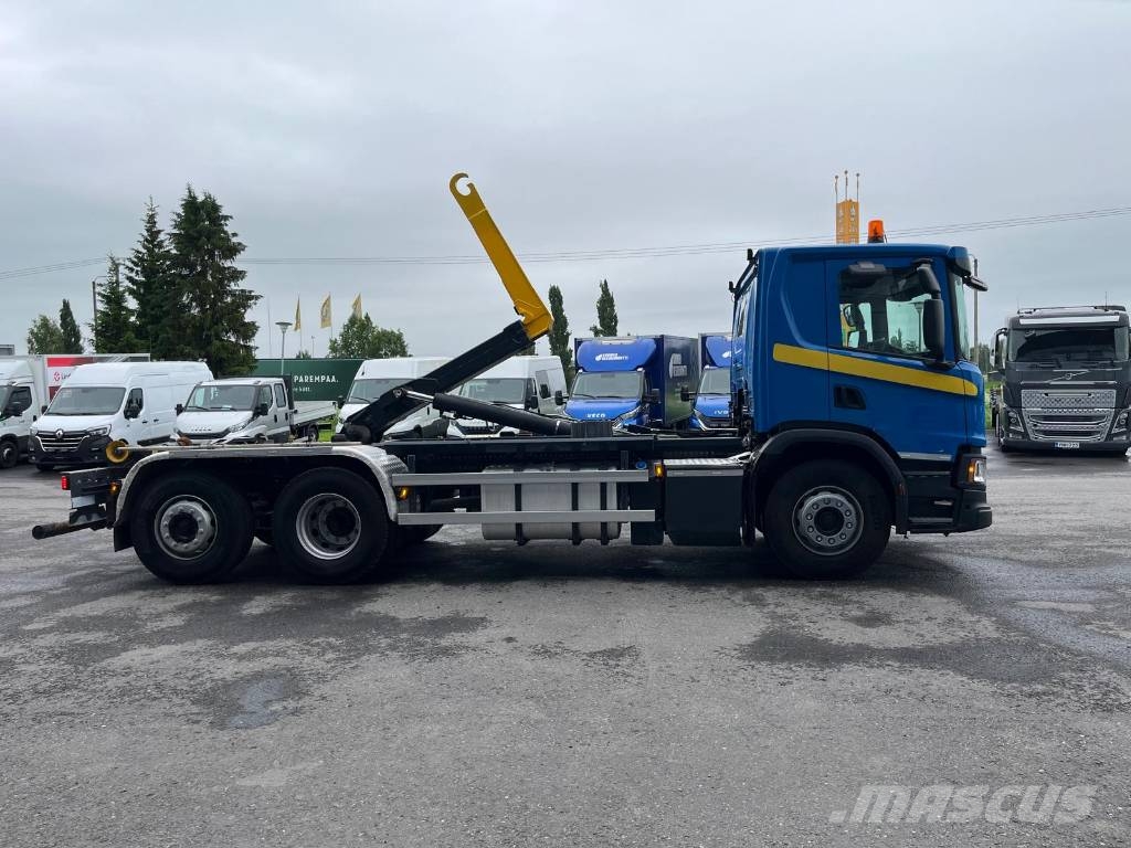 Scania P360 Camiones elevadores de gancho