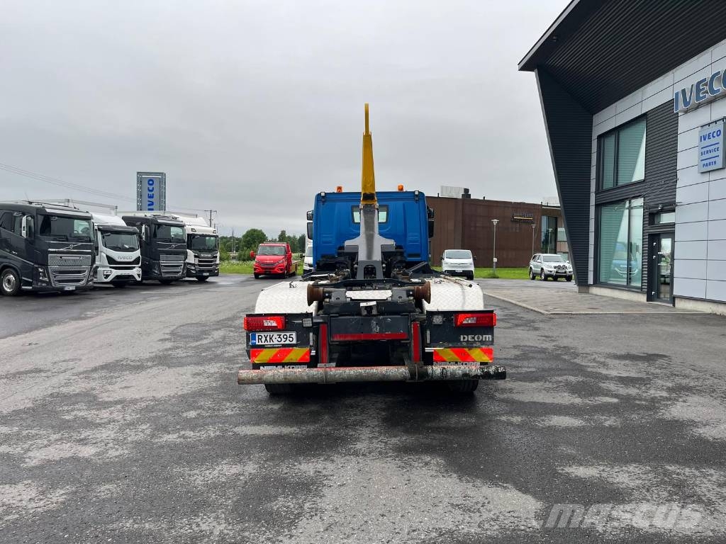 Scania P360 Camiones elevadores de gancho