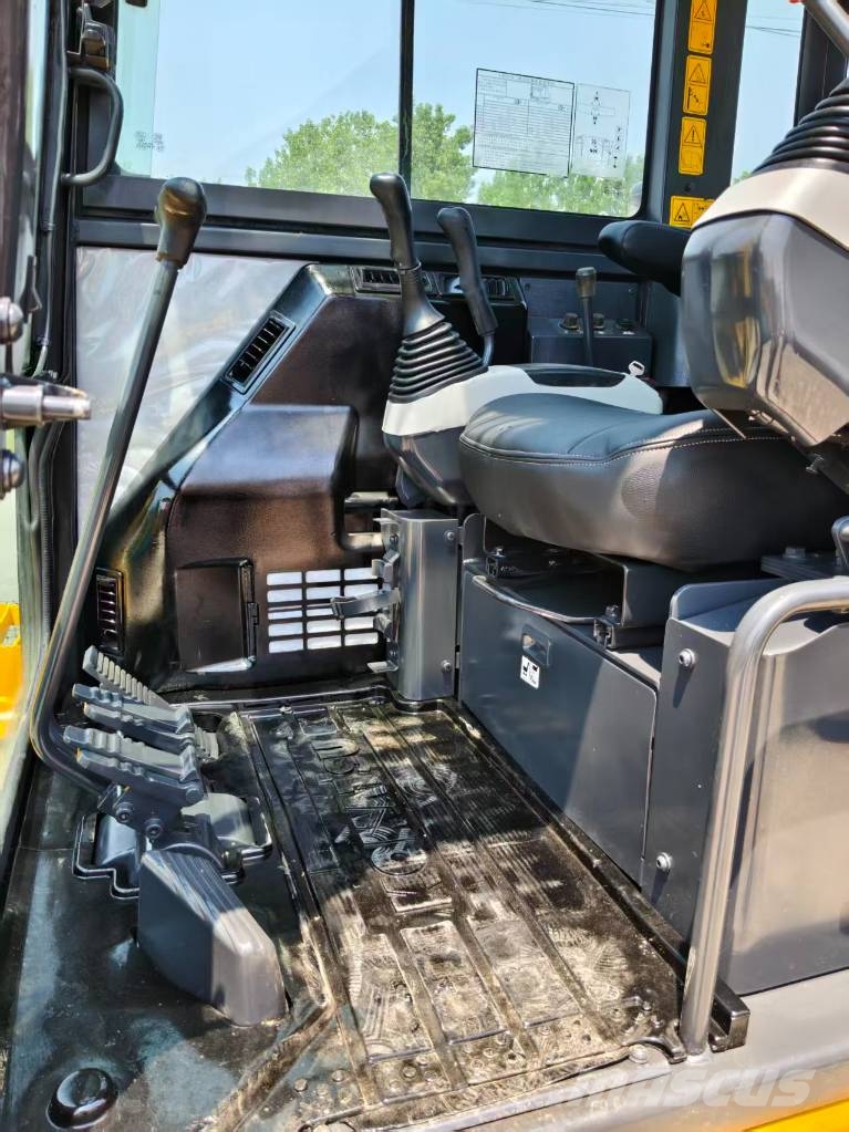 Komatsu PC 56-7 Mini ekskavatörler, 7 tona dek