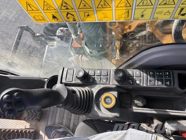 CAT M314 Next Gen Pelle sur pneus