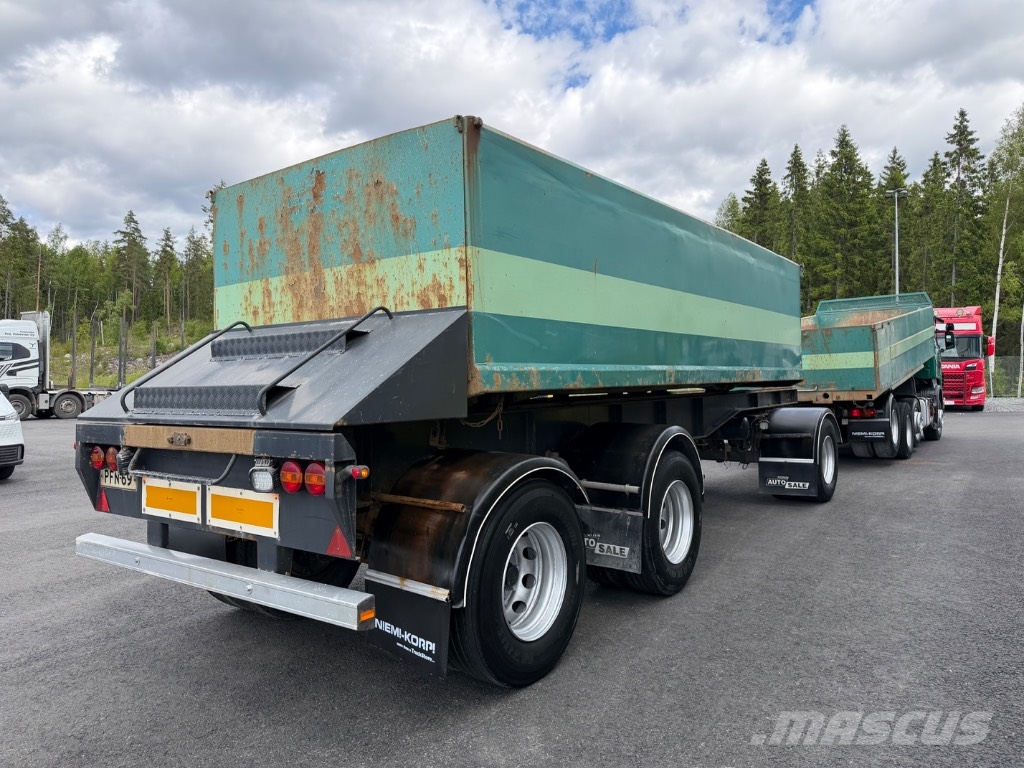 Scania R480 8x2 + PV 덤프 트럭