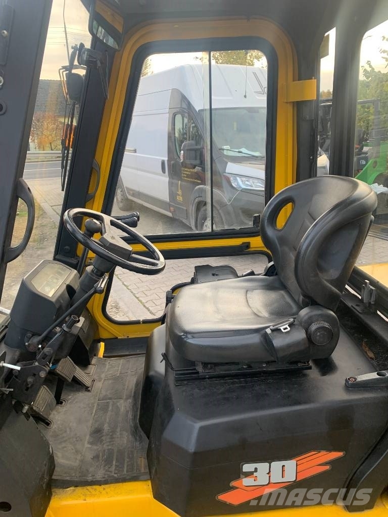 Hangcha CPQD 30 N LPG forklifts