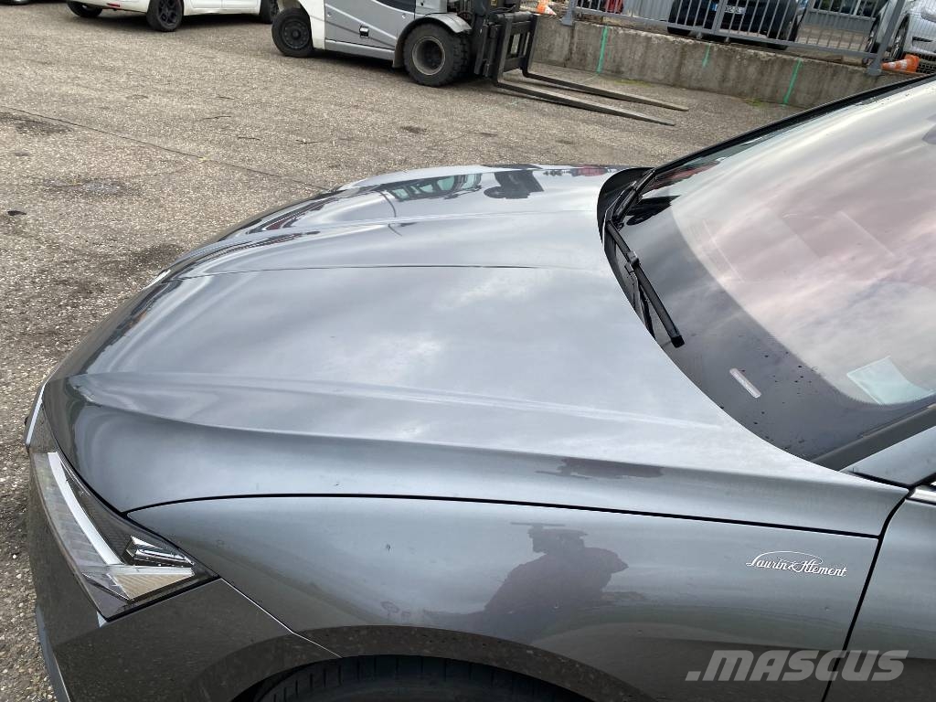 Skoda SUPERB Combi 2.0TDI 150 Dsg7 Laurin&Klement Carros Ligeiros