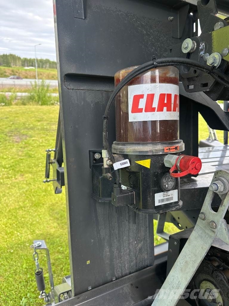 CLAAS Rollant 455 RC Uniwrap Rundbalspressar